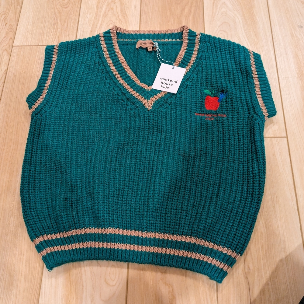 NWT Weekend house kids sweater vest